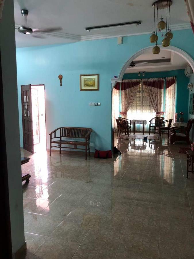 Homestay Tapang Kota Bharu Exteriör bild