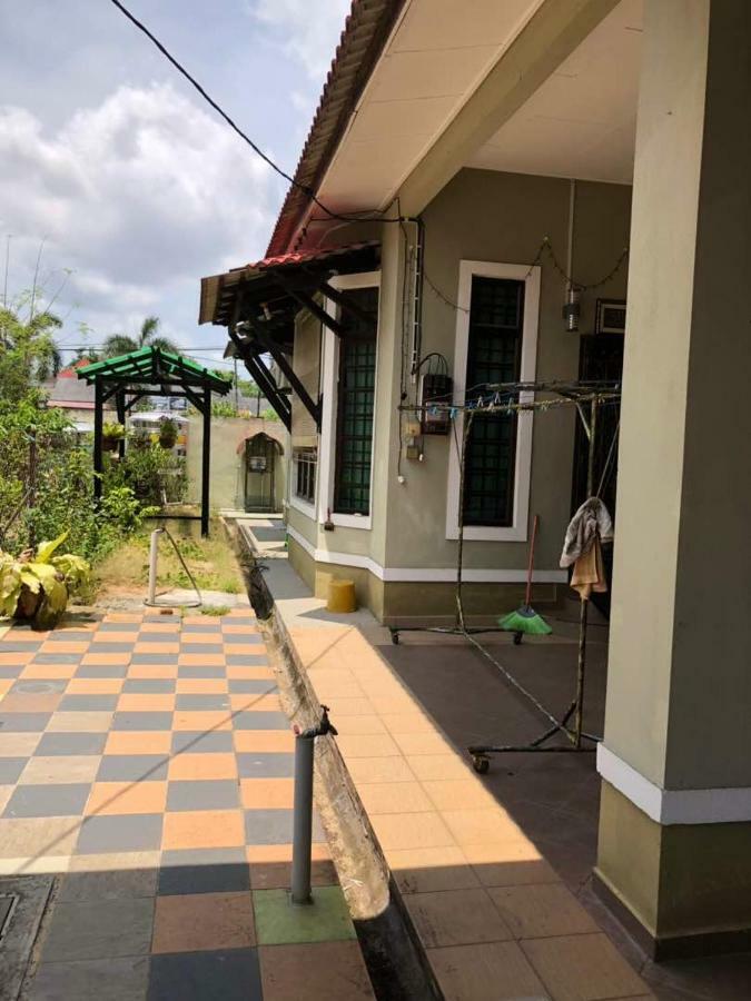 Homestay Tapang Kota Bharu Exteriör bild